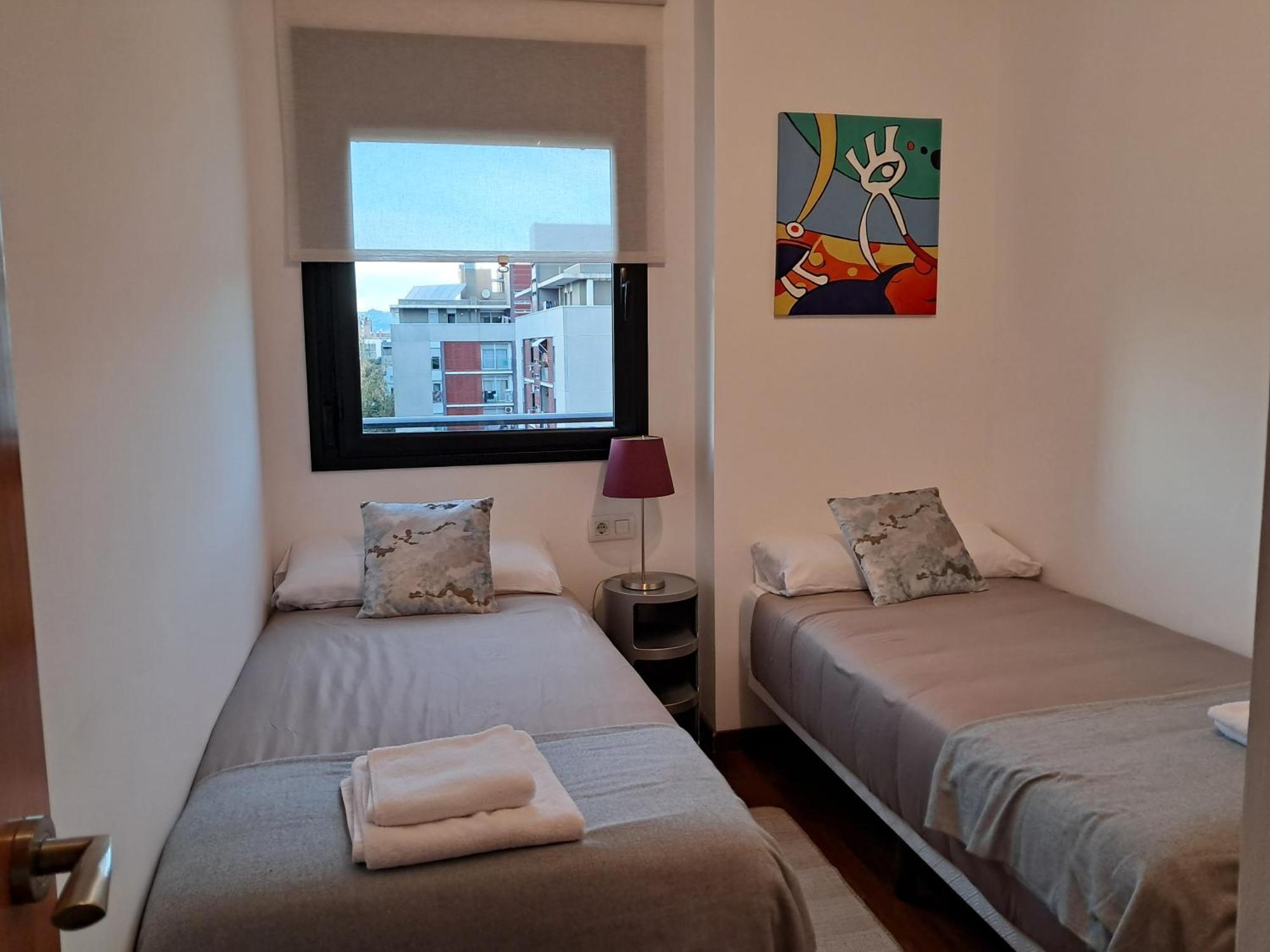 Modern Apartment, With Parking, Close To The Beach!! Sant Adria de Besos Buitenkant foto