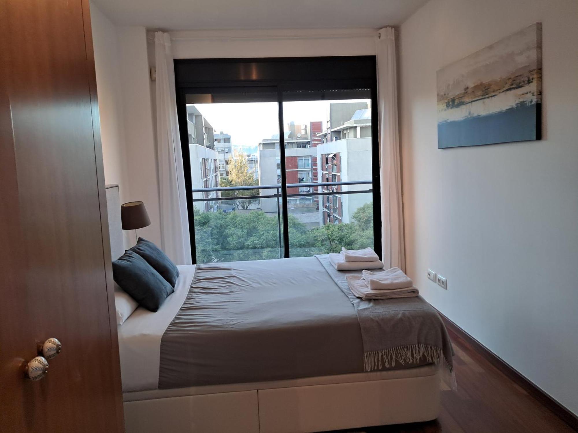 Modern Apartment, With Parking, Close To The Beach!! Sant Adria de Besos Buitenkant foto